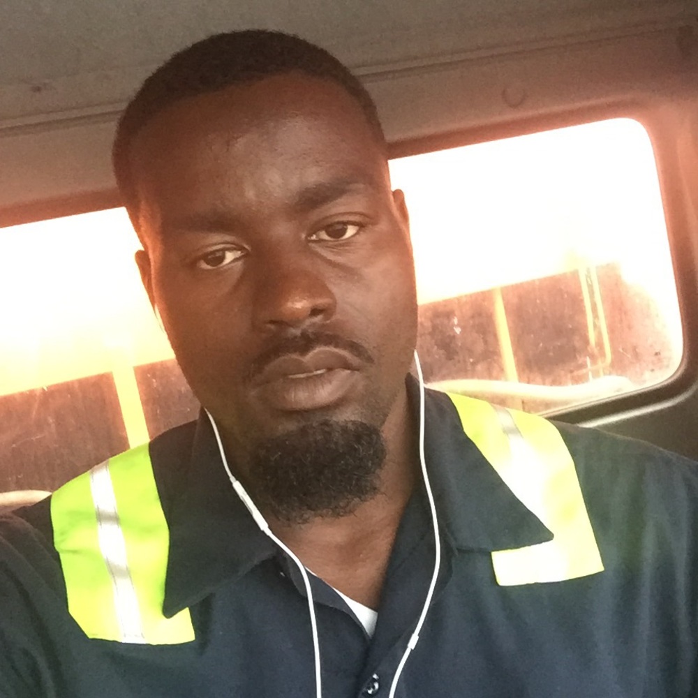 Meet your Posher, Chais